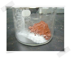 酸化鉄（Ⅲ）とアルミニウムの混合